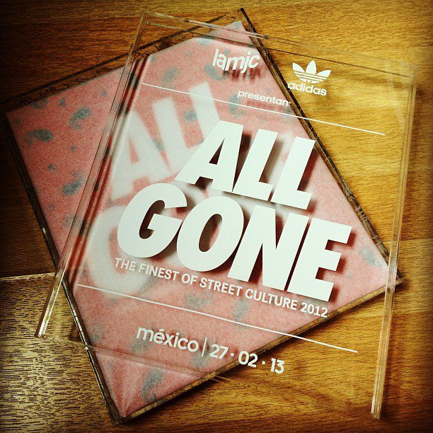 734344_348257378616792_672117877_n