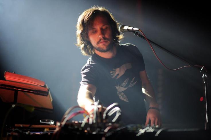 156470_436980506332161_1921614174_n