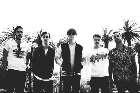 1374357_548053591933487_832607849_n