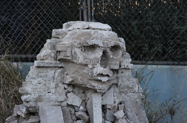 banksy-kitchen-sphinx-02