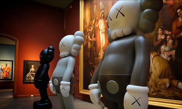 Kaws-exhibition-at-PAFA-1-600x360