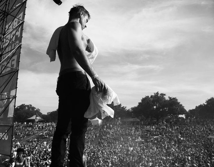 269385_10150945888089337_1130656368_n