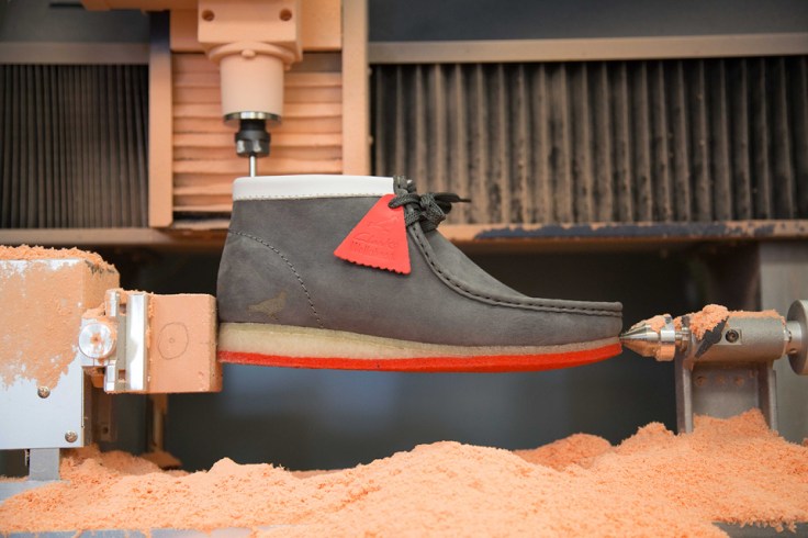 staple-x-clarks-originals-fall-2014-wallabee-pigeon-01-960x640