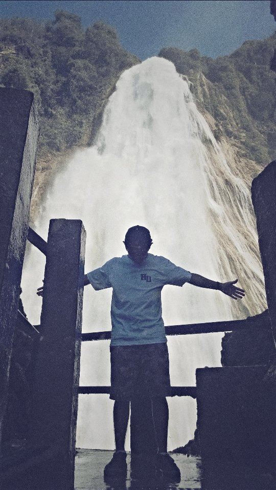 10877387_581016748696946_311788968_n