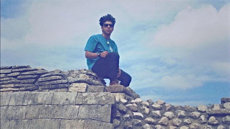 10884869_581016345363653_1706129100_n