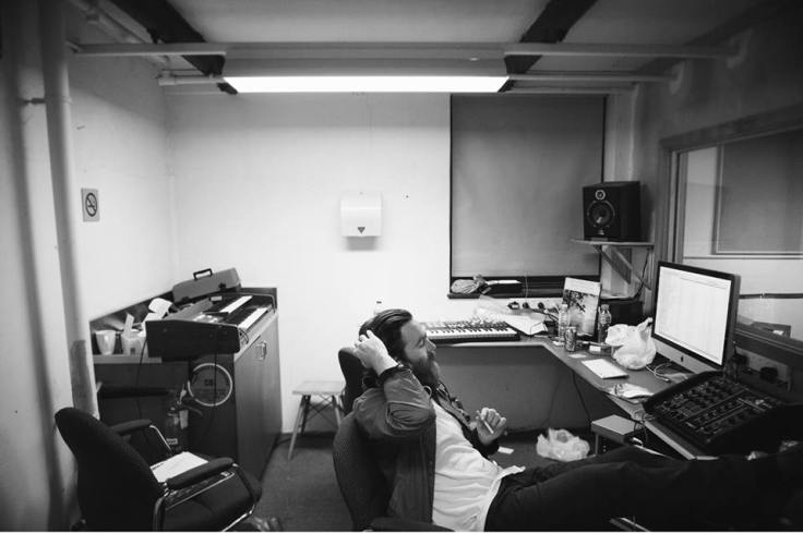 1013453_628550593849559_350841448_n